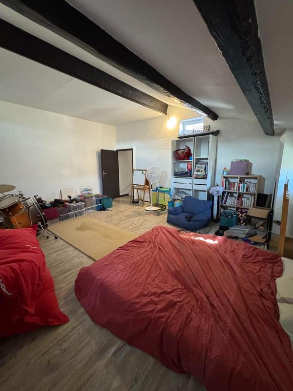 Maison - 190 m² - 8 pièces