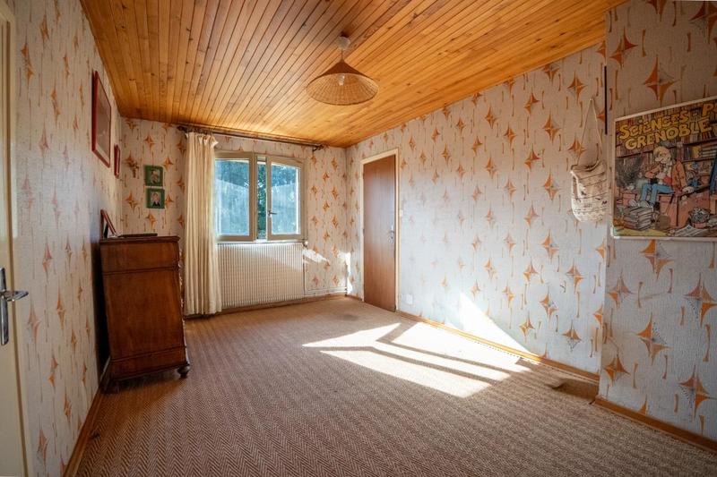 Maison - 143 m² - 7 pièces