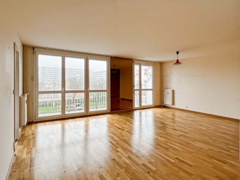 Appartement - 98 m² - 4 pièces