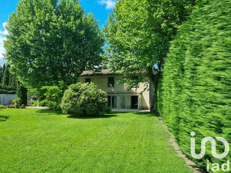 Maison - 223 m² - 12 pièces