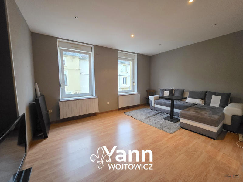 Maison - 350 m² - 11 pièces