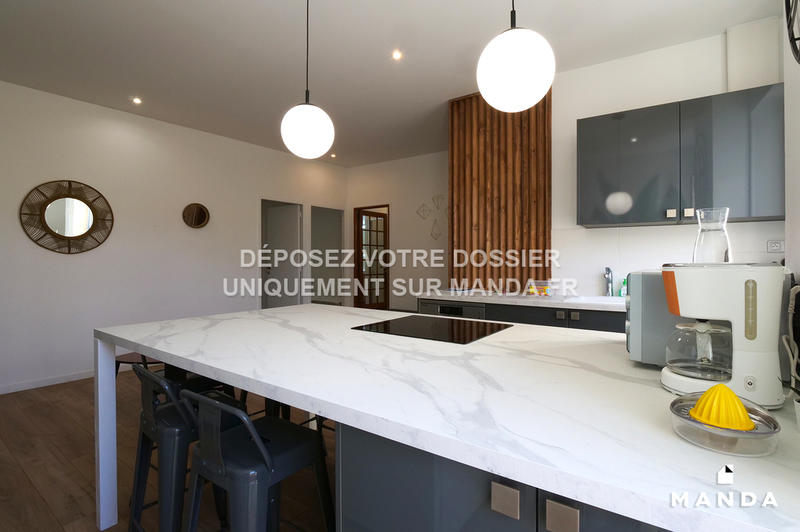 Chambre - 10 m² - 6 pièces