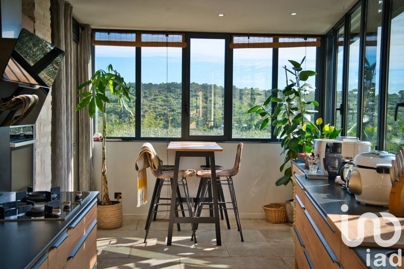 Maison - 184 m² - 7 pièces