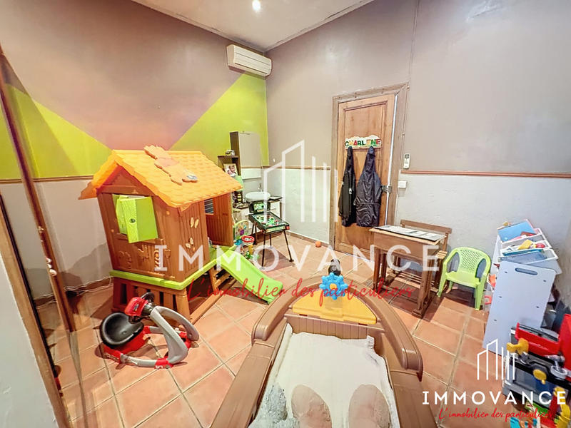 Maison - 175 m² - 6 pièces