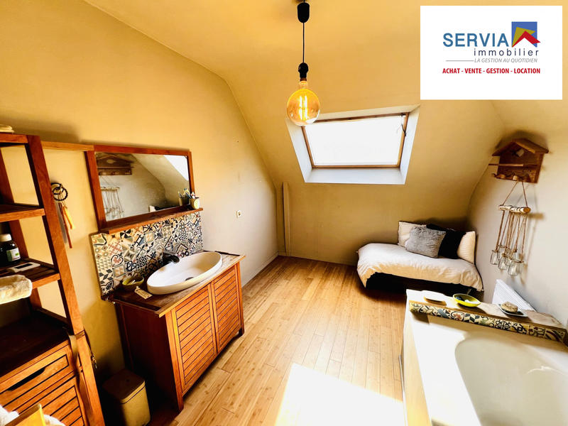 Maison - 146 m² - 6 pièces