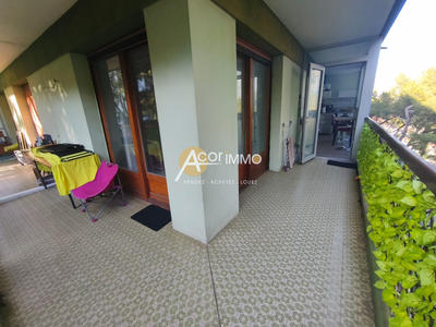 Appartement - 72 m² - 4 pièces