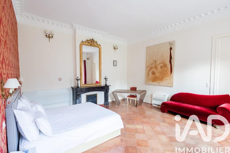 Château - 800 m² - 17 pièces