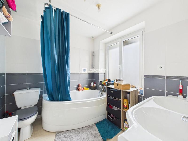 Maison - 85 m² - 4 pièces