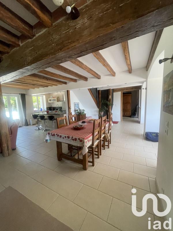 Maison - 208 m² - 7 pièces