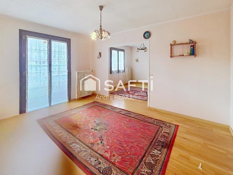 Maison - 92 m² - 5 pièces