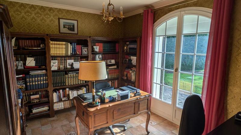 Maison - 265 m² - 7 pièces