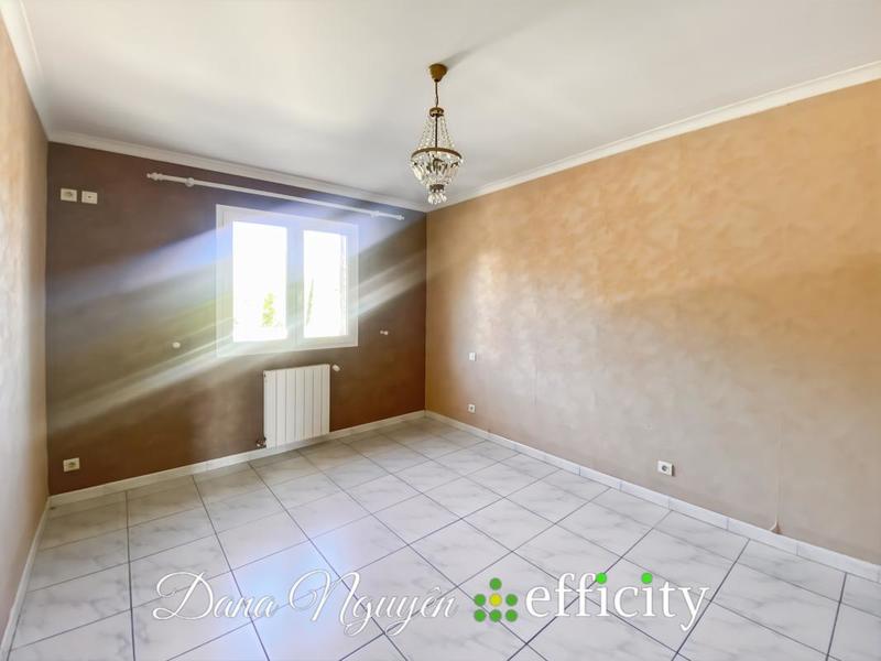 Villa - 109 m² - 6 pièces