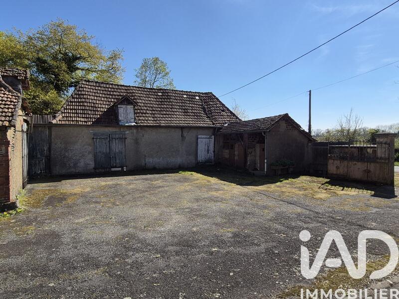 Maison - 195 m² - 6 pièces