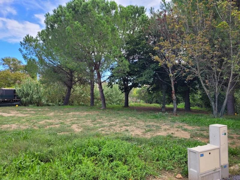 Terrain constructible - 213 m²