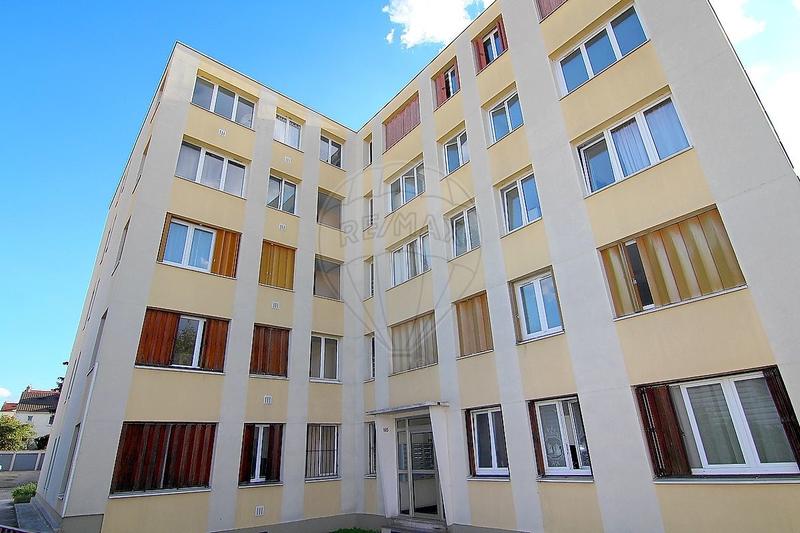 Studio - 28 m² - 1 pièce