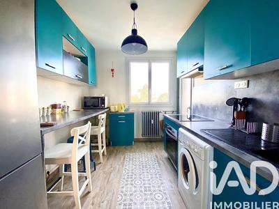 Appartement - 70 m² - 4 pièces