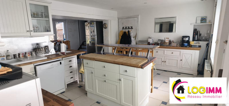 Maison ancienne - 258 m² - 8 pièces