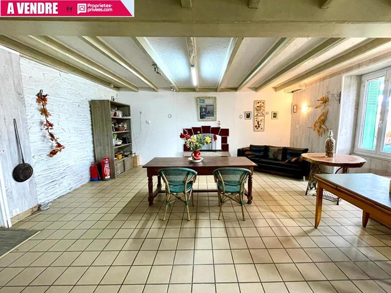 Maison - 170 m² - 6 pièces