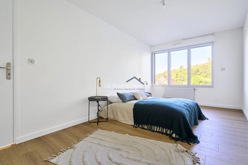 Maison - 226 m² - 6 pièces