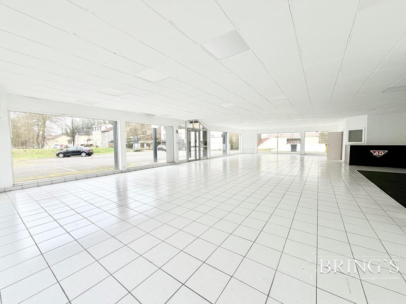 Local d'activités - 500 m²