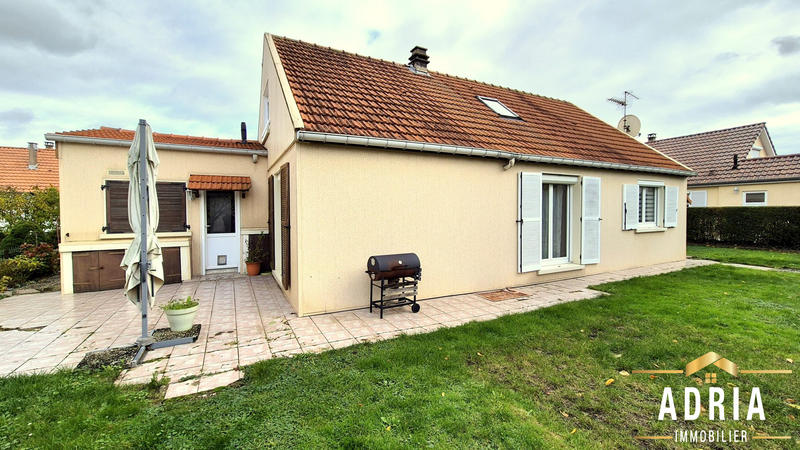 Maison - 122 m² - 5 pièces