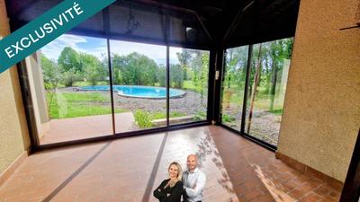 Maison - 185 m² - 8 pièces