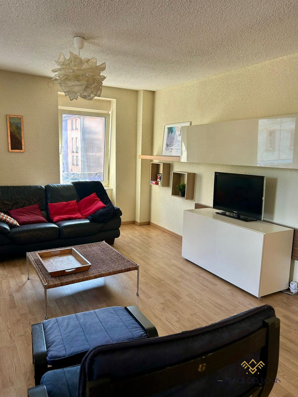 Appartement - 160 m² - 7 pièces