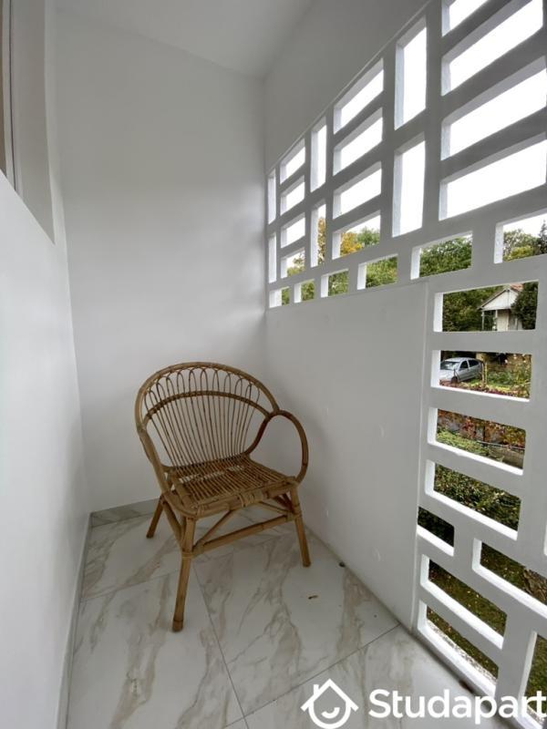 Chambre - 10 m² - 1 pièce