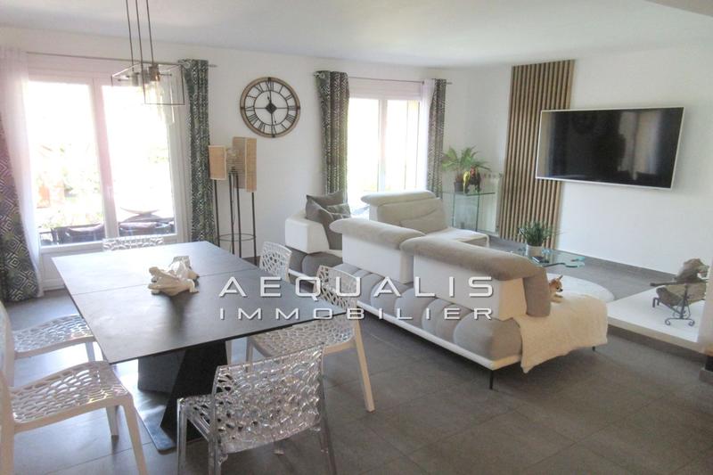 Maison - 104 m² - 4 pièces