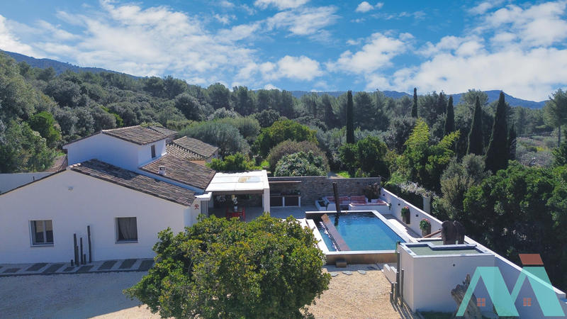 Maison - 105 m² - 4 pièces