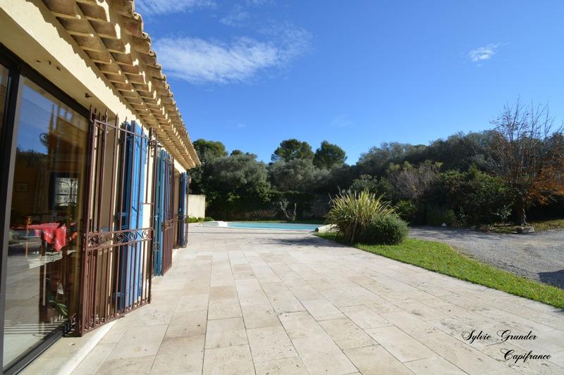 Maison - 165 m² - 7 pièces