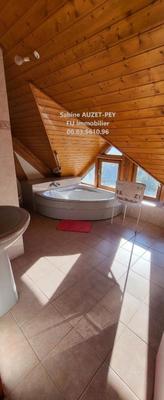 Châlet - 204 m² - 5 pièces