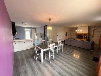 Maison - 165 m² - 6 pièces