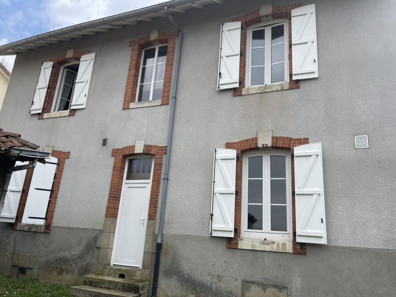 Immeuble - 170 m² - 8 pièces