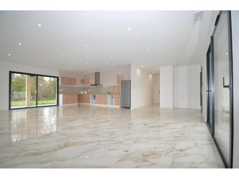 Maison - 120 m² - 4 pièces