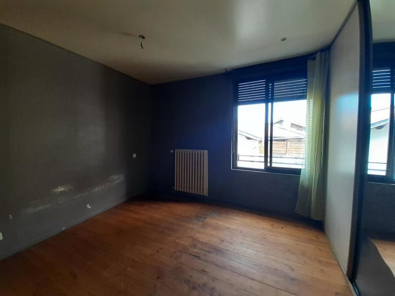 Immeuble - 310 m² - 9 pièces