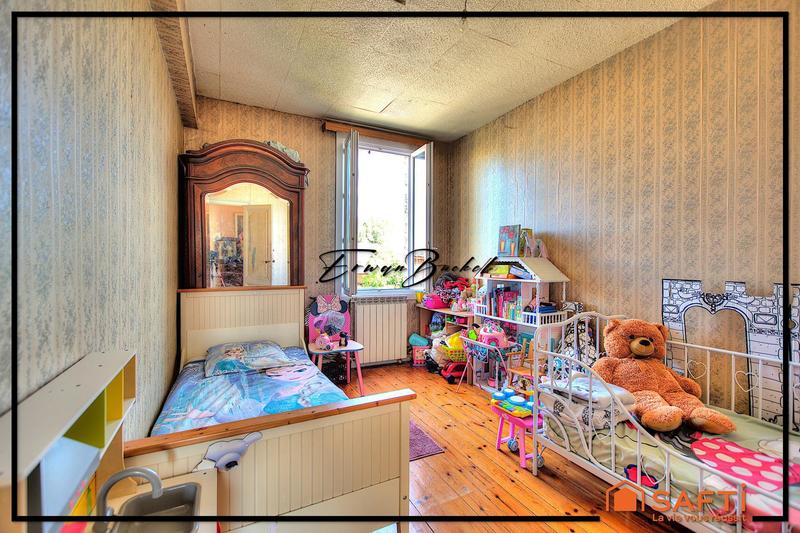 Maison - 160 m² - 6 pièces