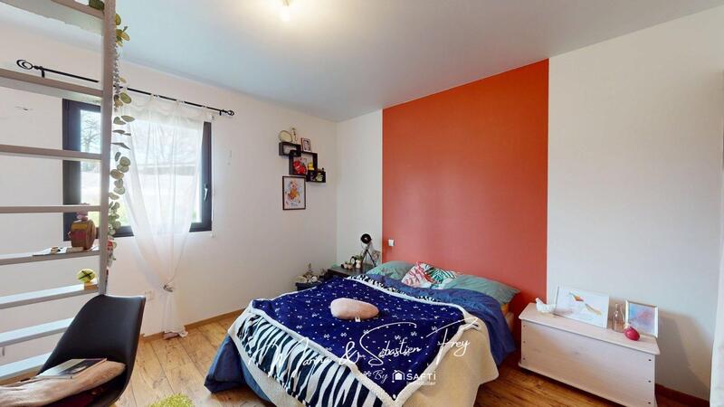 Maison - 137 m² - 5 pièces