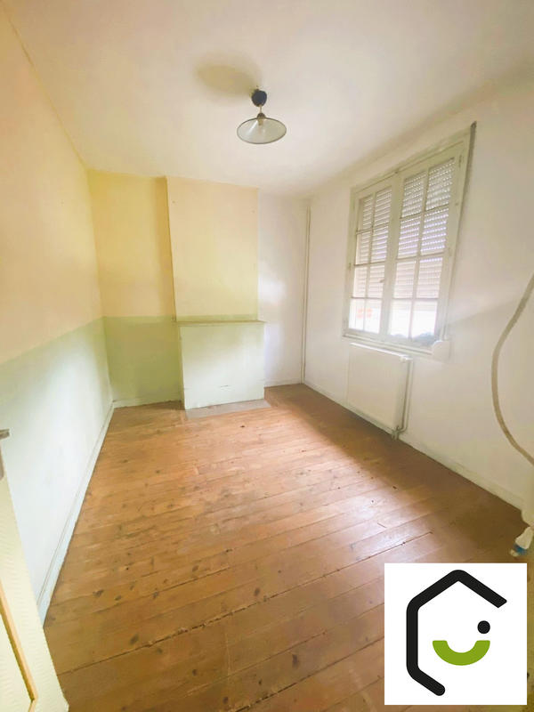 Maison - 80 m² - 5 pièces