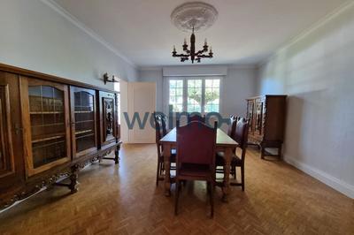 Maison - 180 m² - 6 pièces