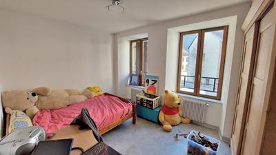 Appartement - 82 m² - 3 pièces