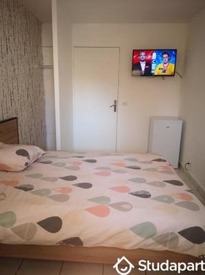 Chambre - 10 m² - 1 pièce