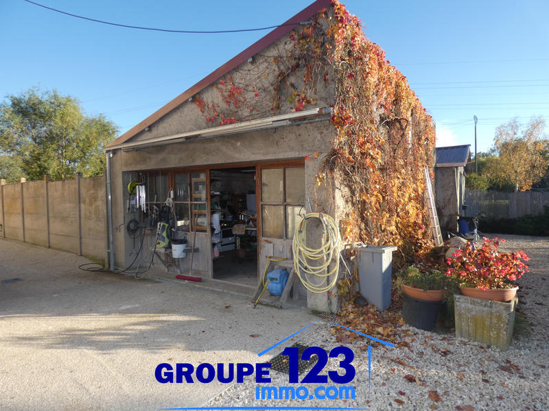 Maison - 202 m² - 5 pièces