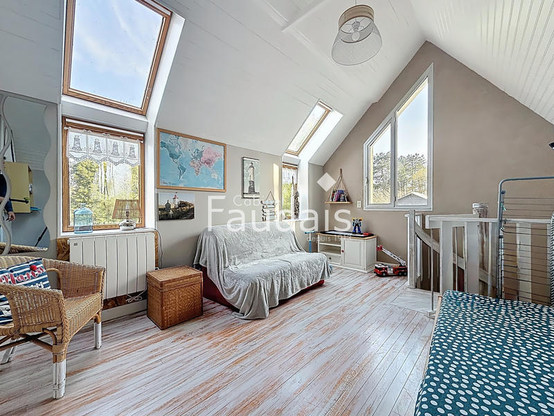 Maison - 110 m² - 5 pièces