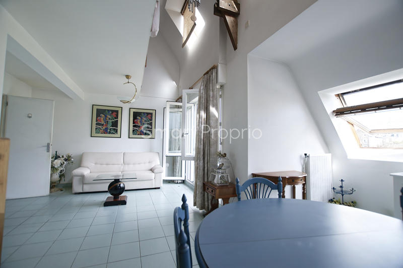 Duplex - 70 m² - 4 pièces