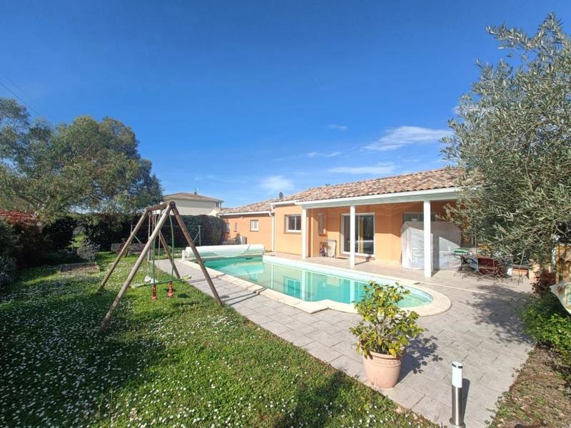 Maison - 150 m² - 5 pièces