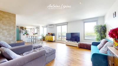 Appartement - 125 m² - 5 pièces