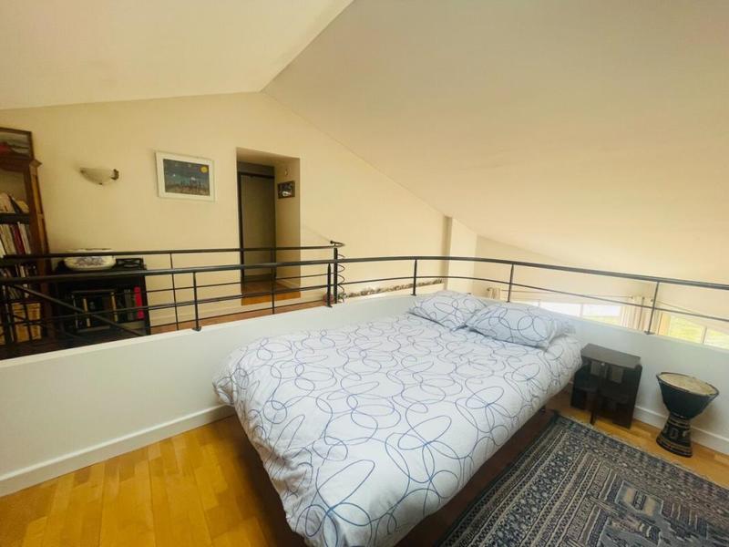 Maison en pierre - 203 m² - 6 pièces