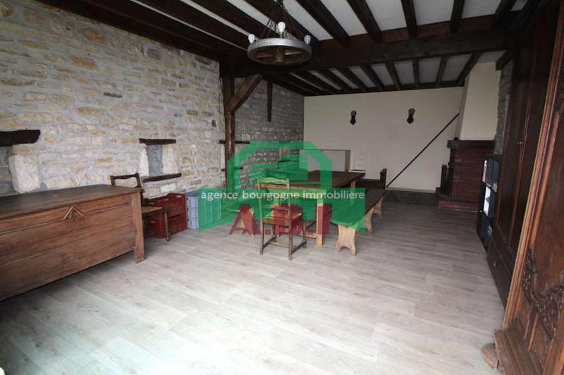 Maison - 190 m² - 9 pièces