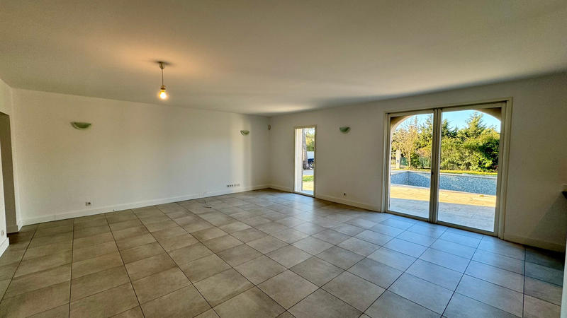 Maison - 137 m² - 5 pièces